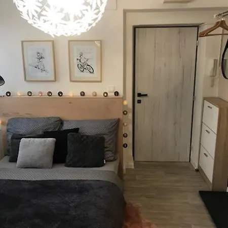 Apartment Stuart *